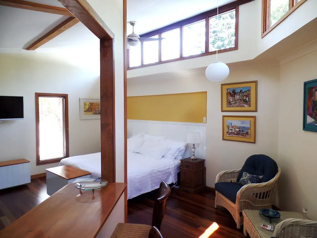 Hilltop B&B Buderim 4*,